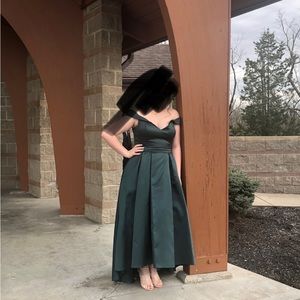 Beautiful Christmas party ready emerald green dress! 14 petite